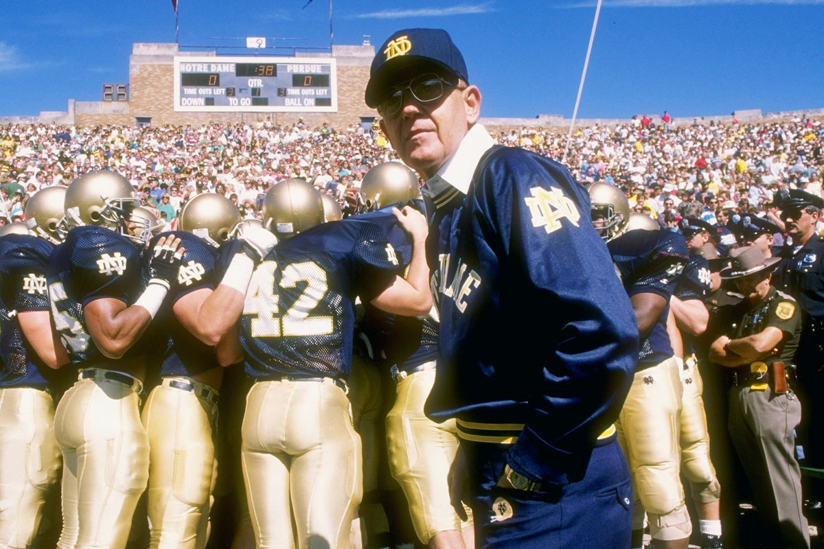 Episode #003: Lou Holtz
