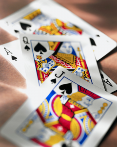 The Key to Negotiations: Know When to Use Your Cards