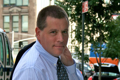 8 Questions with Peter Shankman