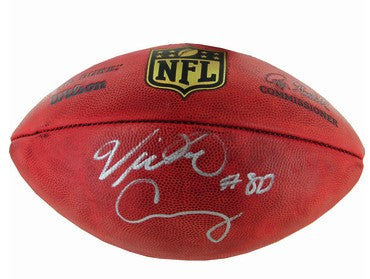 Victor Cruz Signs Memorabilia Deal With Steiner Sports